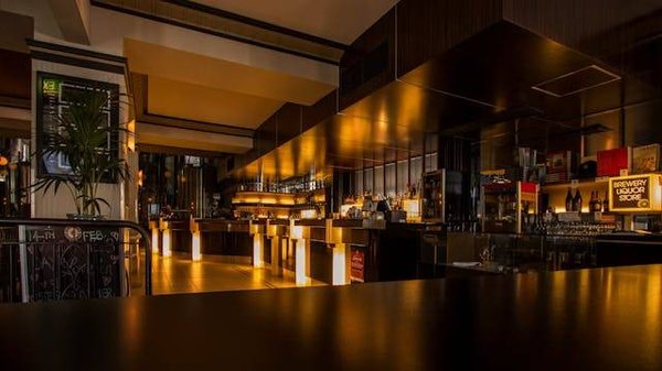 Rendez-vous dans les bars conviviaux  à Tarbes