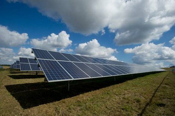 Installation de panneaux photovoltaïques en Gironde